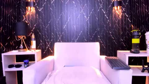 GregorySforza online show from October 29, 3:04 pm