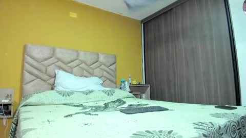 gregorymancini online show from April 20, 1:41 am