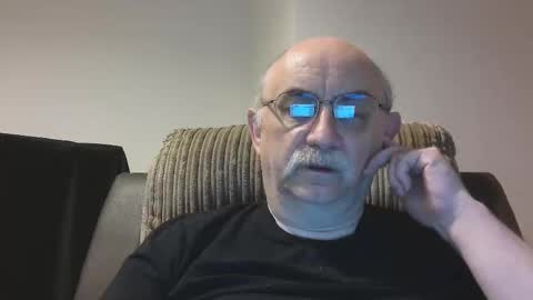 Snapshot of grey_dom chatting on October 14, 10:55 am Master  Sir online show from October 14, 10:55 am