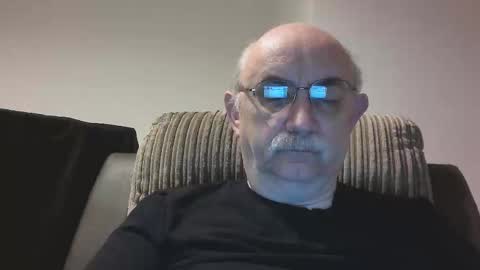 Snapshot of grey_dom chatting on October 13, 10:54 am Master  Sir online show from October 13, 10:54 am