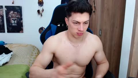 griego01 online show from December 12, 6:10 pm