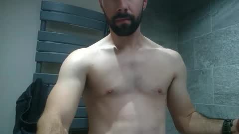 grimpeurdu74 online show from November 9, 8:02 pm