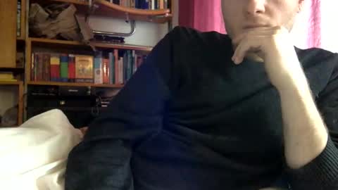 gruendamien online show from February 19, 12:01 pm