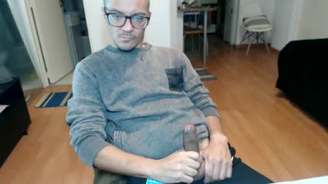 guachin_new online show from June 30, 8:21 pm