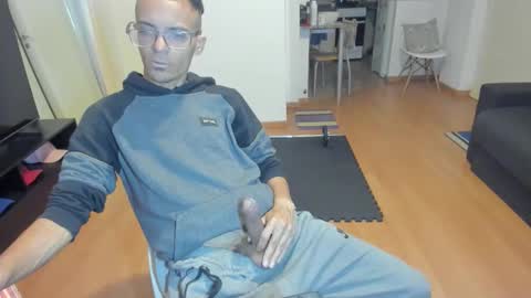 Snapshot of guachin_new chatting on September 10, 3:38 am guachin_new online show from September 10, 3:38 am