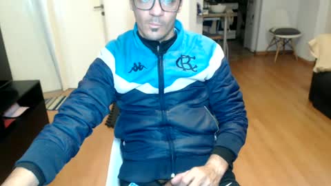guachin_new online show from June 22, 4:30 am