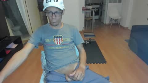 Snapshot of guachin_new chatting on September 29, 3:49 am guachin_new online show from September 29, 3:49 am