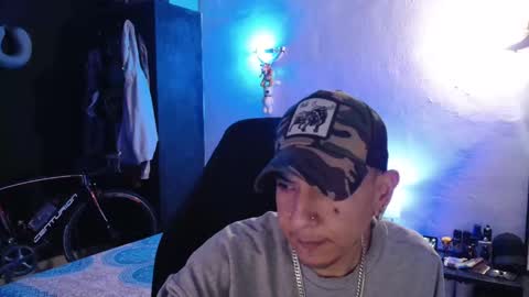 Snapshot of guayaco_ chatting on February 5, 3:09 pm Guayaco online show from February 5, 3:09 pm