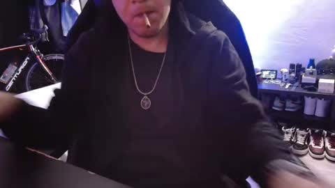 Snapshot of guayaco_ chatting on February 23, 12:54 pm Guayaco online show from February 23, 12:54 pm