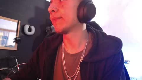 Snapshot of guayaco_ chatting on February 8, 2:16 pm Guayaco online show from February 8, 2:16 pm