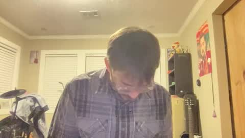 guitarchef08 online show from December 22, 5:37 am