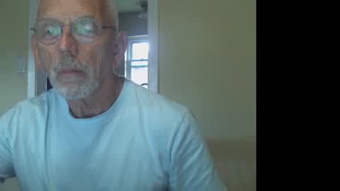 Roy online show from November 6, 10:13 pm