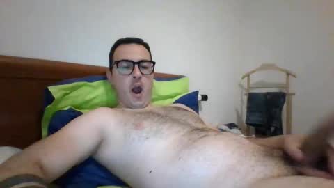 gullit93 online show from June 7, 8:05 pm