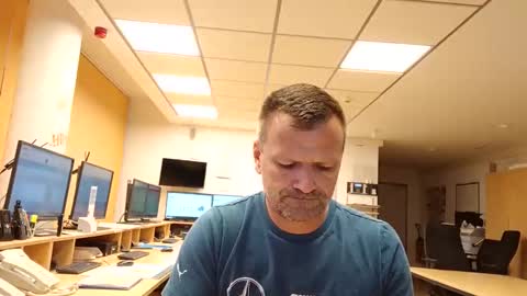 guschidick online show from October 4, 6:18 am