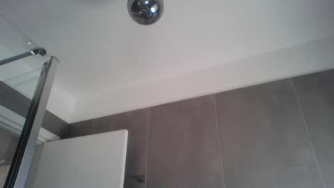 Flo online show from September 23, 2:49 pm