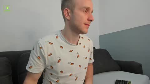 Buddy online show from April 26, 4:04 pm