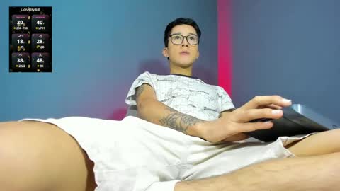 Snapshot of guy_veryhot1 chatting on December 10, 2:02 am onlyfans kevin garcia s online show from December 10, 2:02 am