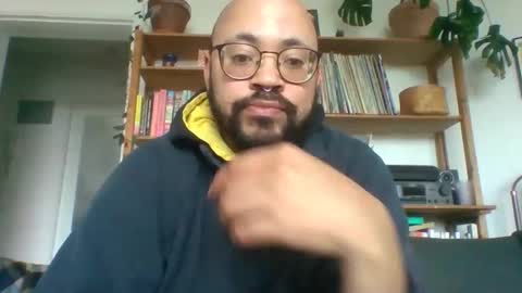 guy_wood15 online show from March 2, 11:28 am