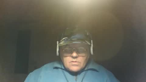 guyboy73 online show from October 17, 11:31 pm
