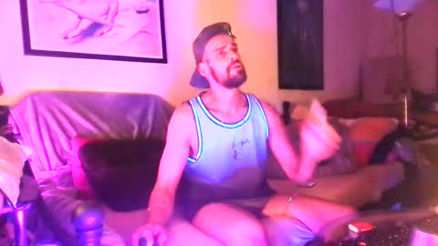 guyst049 online show from July 27, 11:12 pm