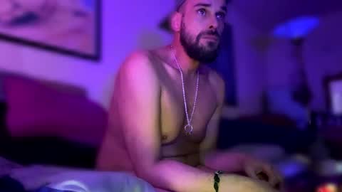 GuyST049 online show from April 25, 9:12 am