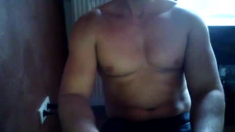 Snapshot of gymxxx_ chatting on January 4, 12:49 pm gymxxx_ online show from January 4, 12:49 pm