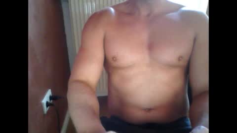 Snapshot of gymxxx_ chatting on February 23, 2:54 pm gymxxx_ online show from February 23, 2:54 pm