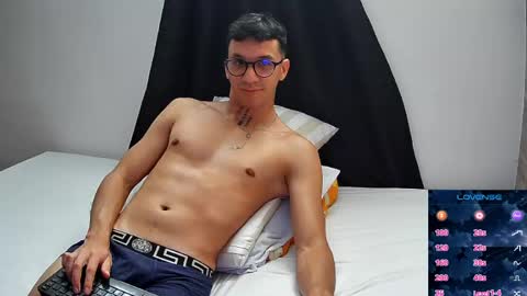 gyo online show from April 25, 1:41 pm