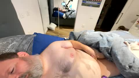 Snapshot of h20976 chatting on October 9, 12:32 pm h20976 online show from October 9, 12:32 pm