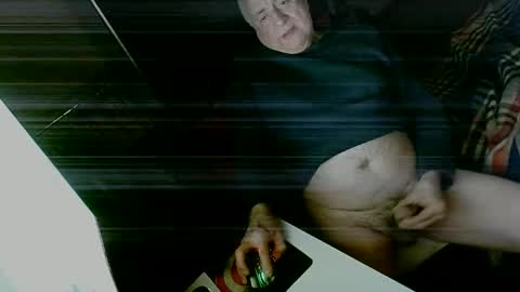 hacknoob62 online show from December 21, 5:25 am