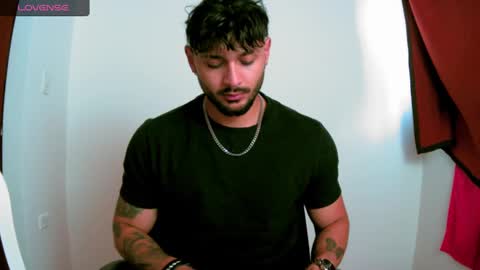 hadeess__ online show from February 7, 9:48 pm