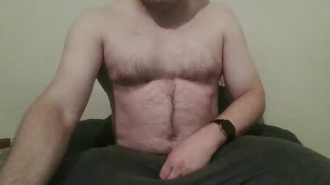 hairychest222141 online show from January 19, 5:18 pm