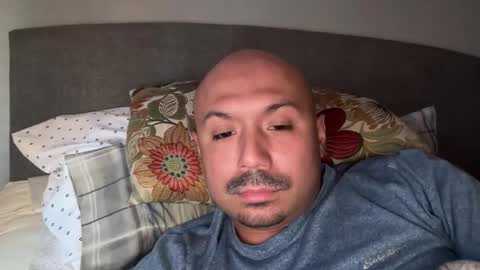 Snapshot of hairyman30000 chatting on October 13, 11:22 pm hairyman30000 online show from October 13, 11:22 pm