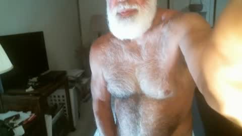 Hairy pecs online show from July 4, 6:49 am