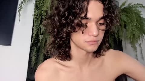 halan online show from February 12, 11:41 pm