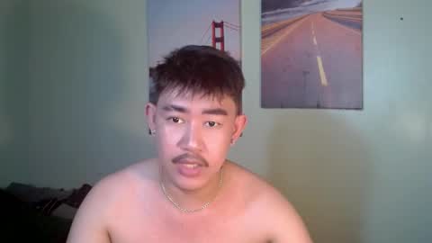 Snapshot of han_davis chatting on September 23, 2:22 am Dem online show from September 23, 2:22 am