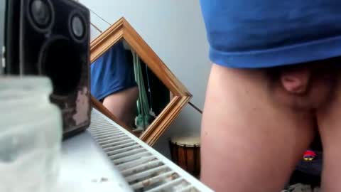 handncocknocum online show from February 26, 7:09 am