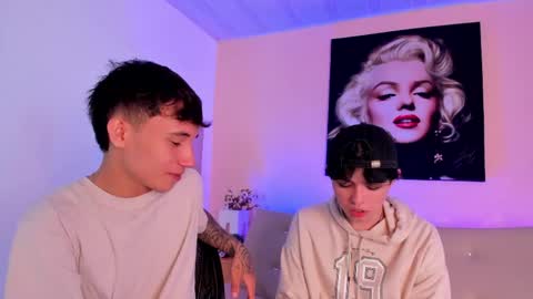 leonardfarrucknick and otis online show from April 24, 2:08 pm