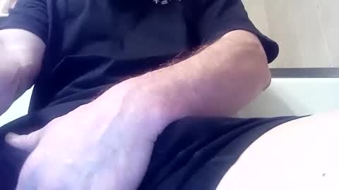 handsumload_11 online show from January 26, 12:05 am