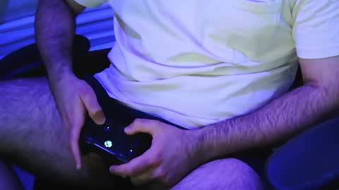 handyman732438 online show from April 23, 10:23 pm