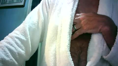 handymanforyou177322 online show from June 20, 9:42 pm