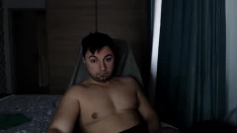 HankMalone online show from December 2, 5:54 am