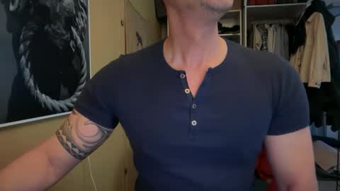 hanky online show from March 5, 8:00 am