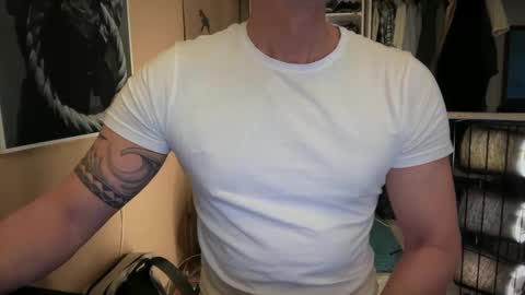 hanky online show from January 28, 7:32 am