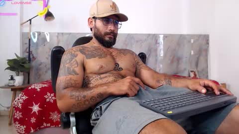 hanz_col online show from February 18, 2:26 pm