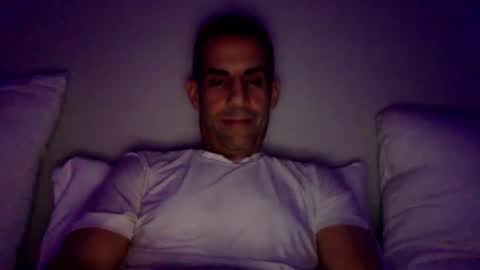 Snapshot of happy2334 chatting on September 24, 7:01 pm skysky6969 online show from September 24, 7:01 pm
