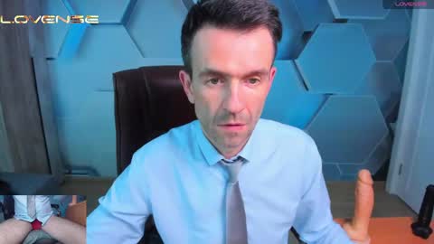 Steve online show from June 6, 12:33 pm