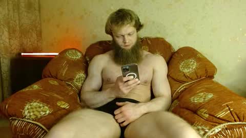 Snapshot of hardandripped chatting on October 17, 11:53 pm Valentino Hard online show from October 17, 11:53 pm