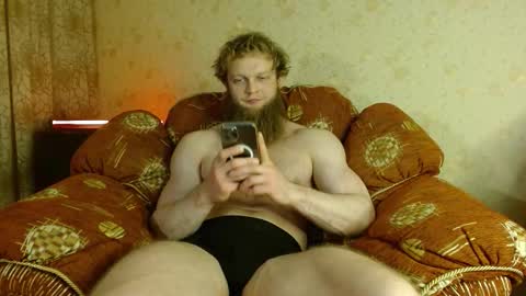 Snapshot of hardandripped chatting on October 16, 11:35 pm Valentino Hard online show from October 16, 11:35 pm