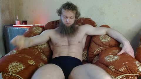 Valentino Hard online show from April 20, 8:50 am